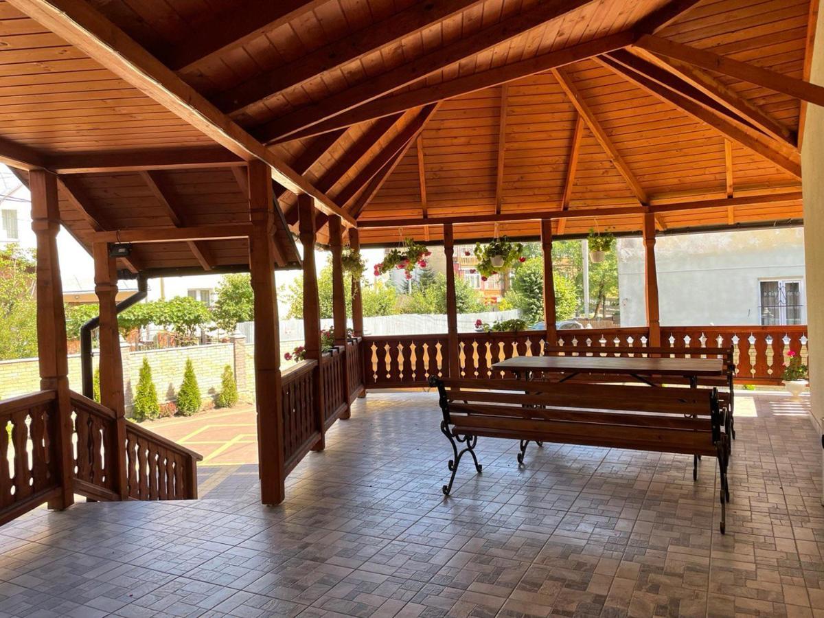 Apartments Sonce Truskavets Ngoại thất bức ảnh