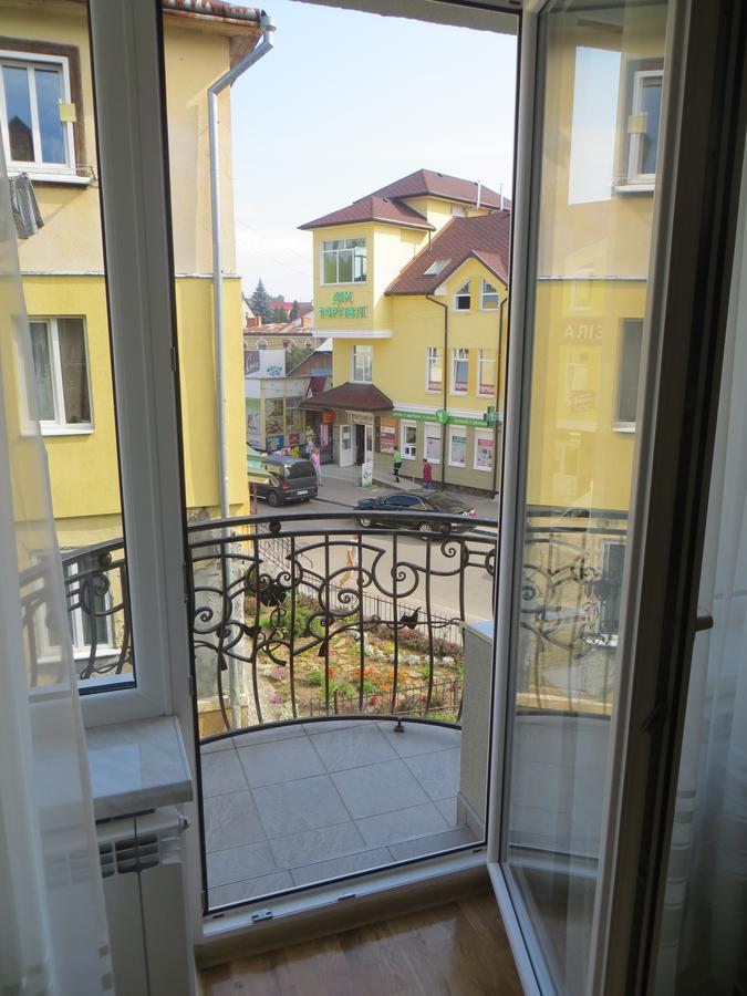 Apartments Sonce Truskavets Ngoại thất bức ảnh