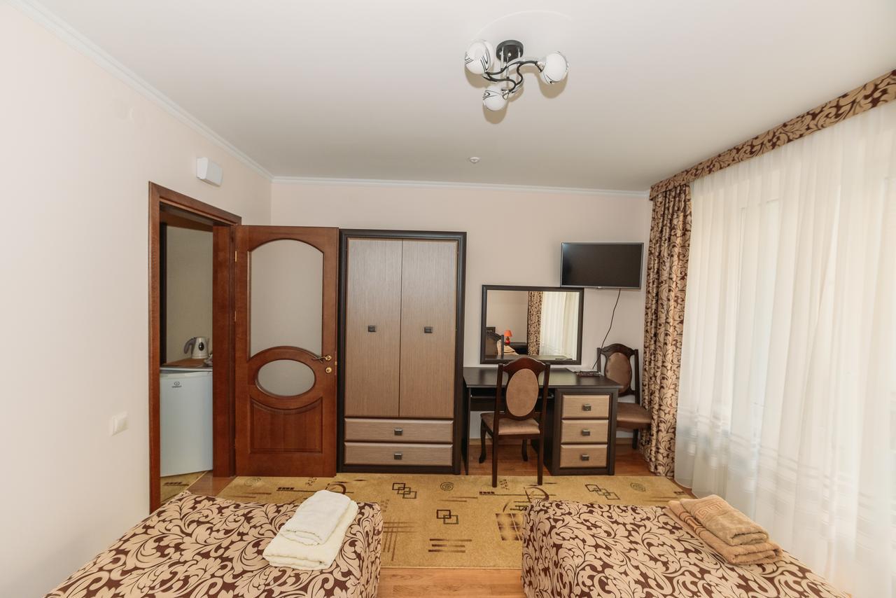 Apartments Sonce Truskavets Ngoại thất bức ảnh