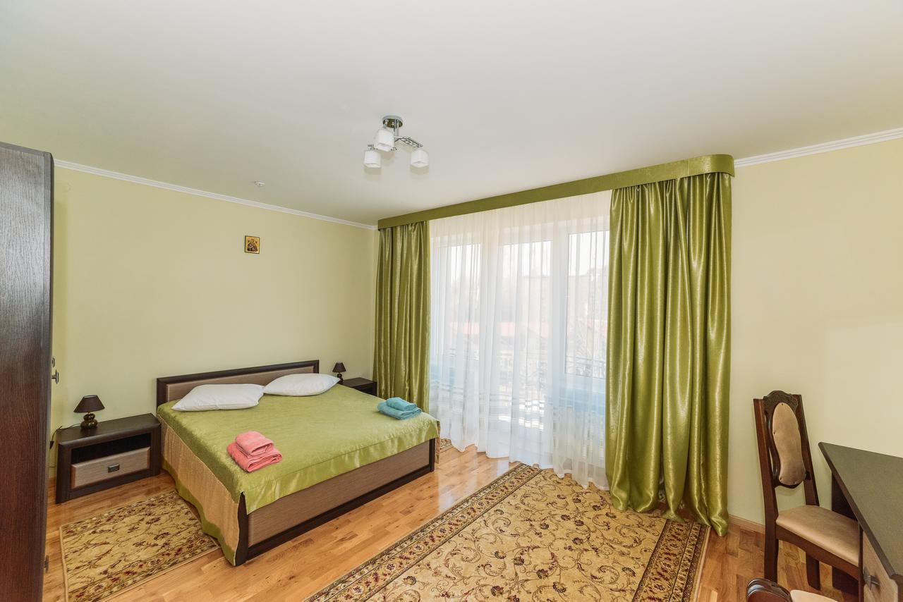 Apartments Sonce Truskavets Ngoại thất bức ảnh