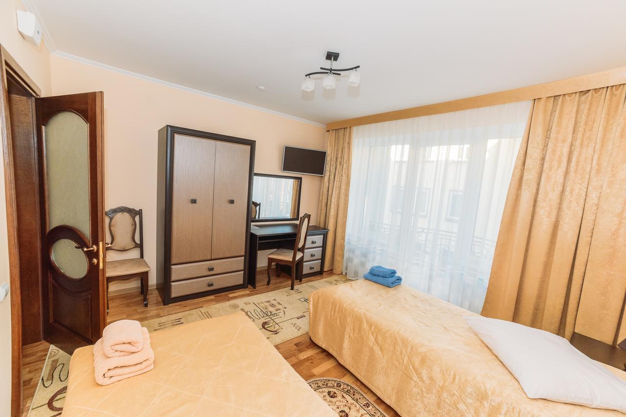 Apartments Sonce Truskavets Ngoại thất bức ảnh
