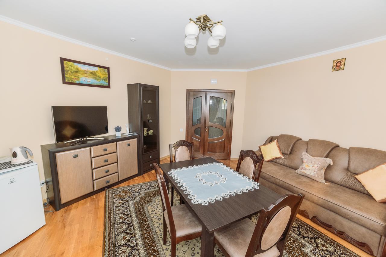 Apartments Sonce Truskavets Ngoại thất bức ảnh
