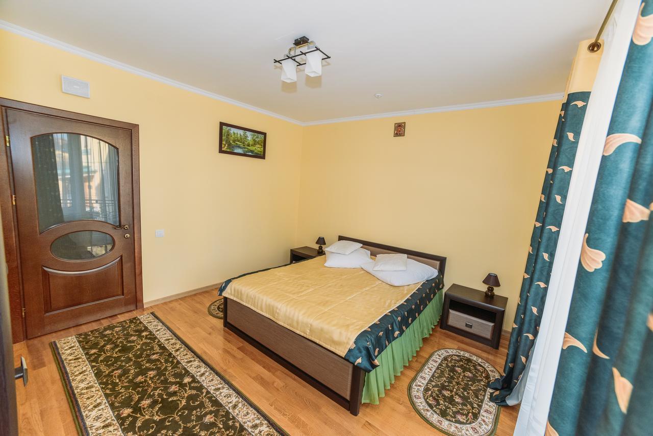 Apartments Sonce Truskavets Ngoại thất bức ảnh