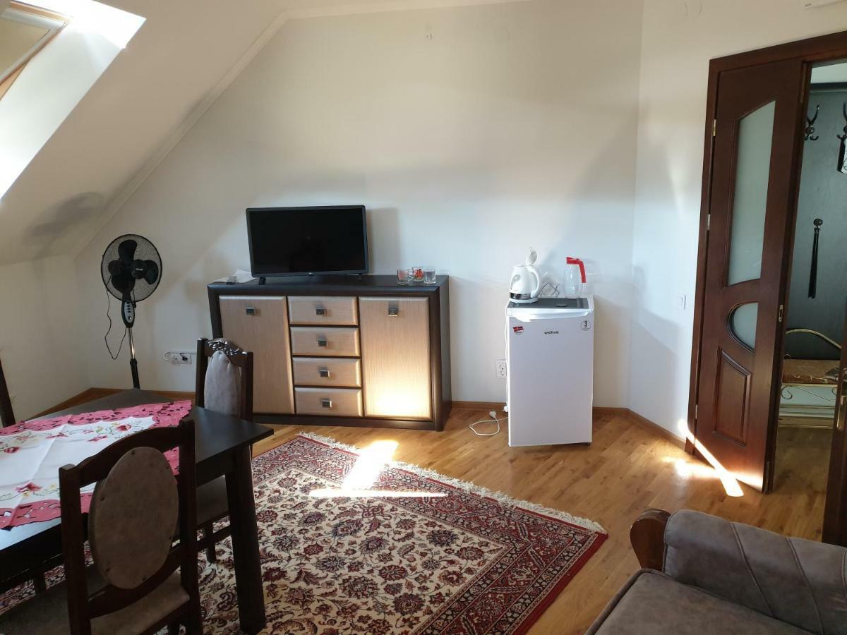 Apartments Sonce Truskavets Ngoại thất bức ảnh
